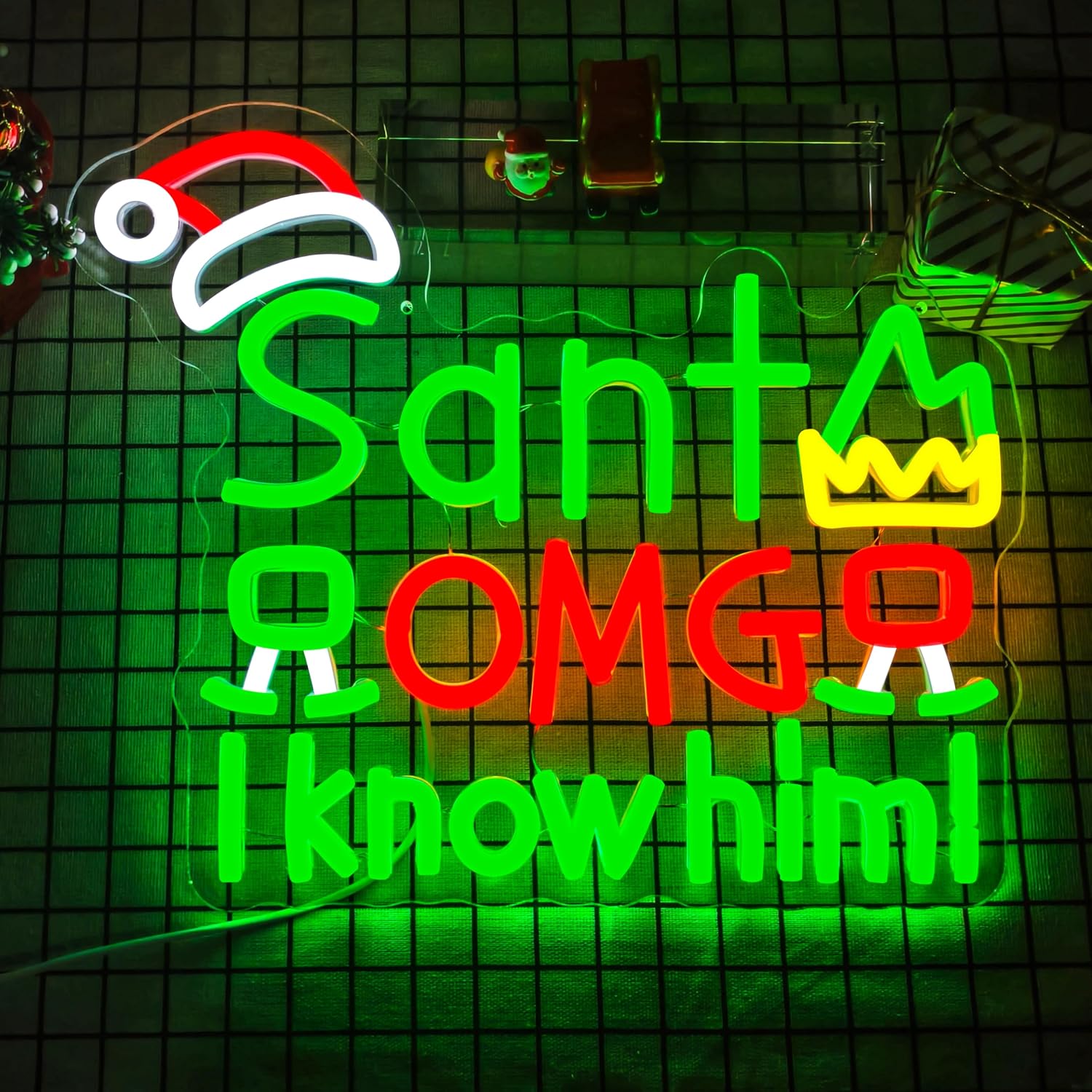Santa'S Elves Holiday Lighting & Decor Llc - USB Święty Mikołaj OMG Znajduję go