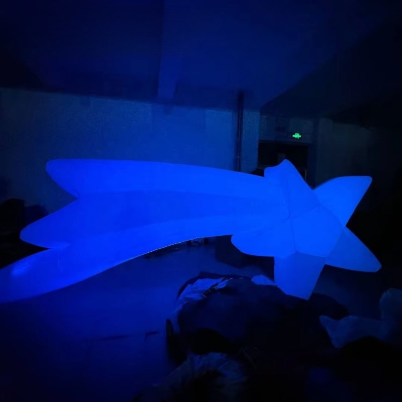Interaktywna dekoracja świątec – Decor Lighting The Parade recenzja i cena